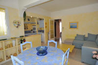 Cannes Rentals, rental apartments and houses in Cannes, France, copyrights John and John Real Estate, picture Ref 436-07
