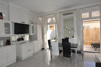 Cannes Rentals, rental apartments and houses in Cannes, France, copyrights John and John Real Estate, picture Ref 437-03